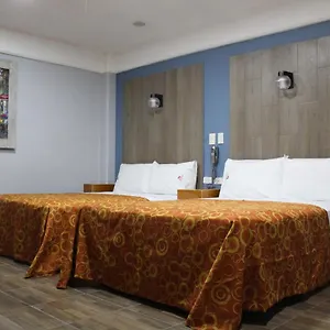 Отель Hotel Central