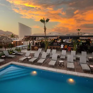 Mayan Monkey Cabos - Social (adults Only) **** Cabo San Lucas