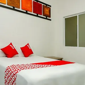 4* Hotel Oyo Cabo Del Sur,
